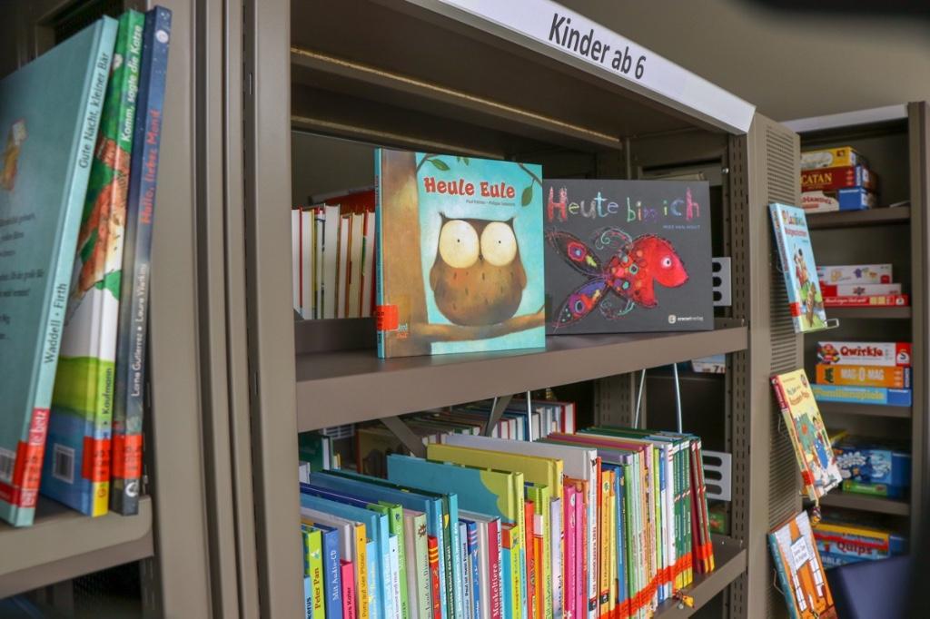 Bibliothek innen